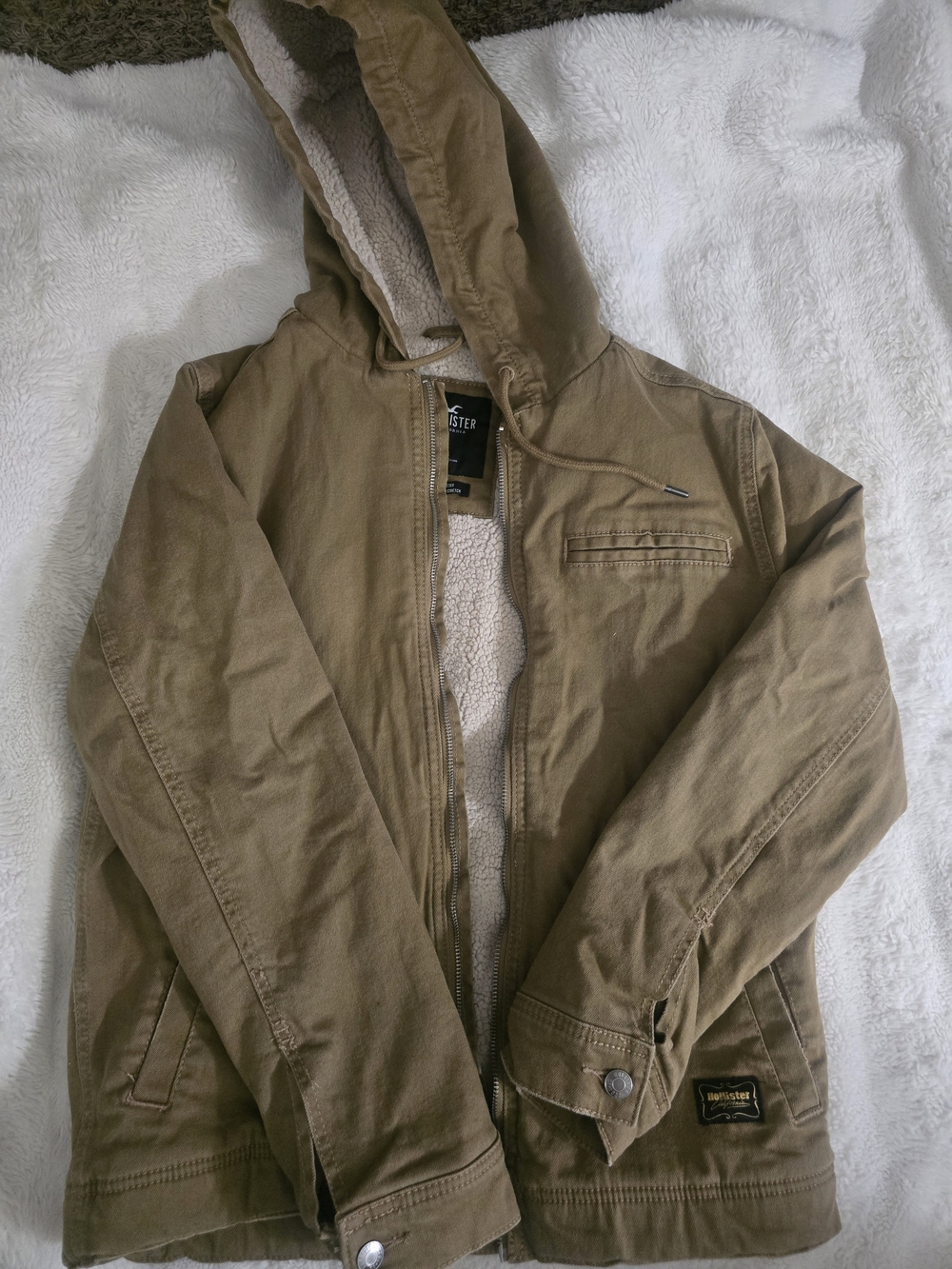 Hollister Men's Hooded Sherpa-Lined Jacket in Tan